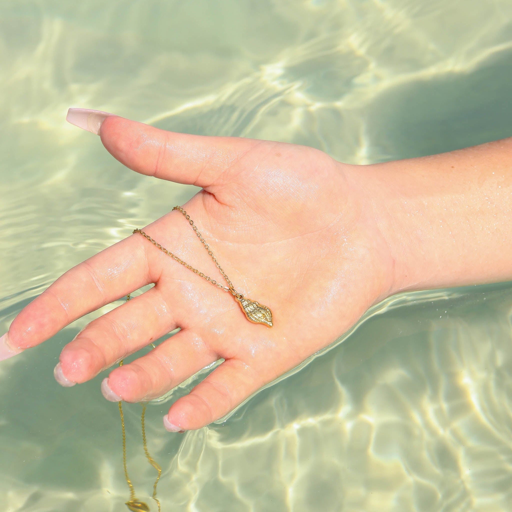 18K Gold PVD Stainless Steel Vacation Charm Set