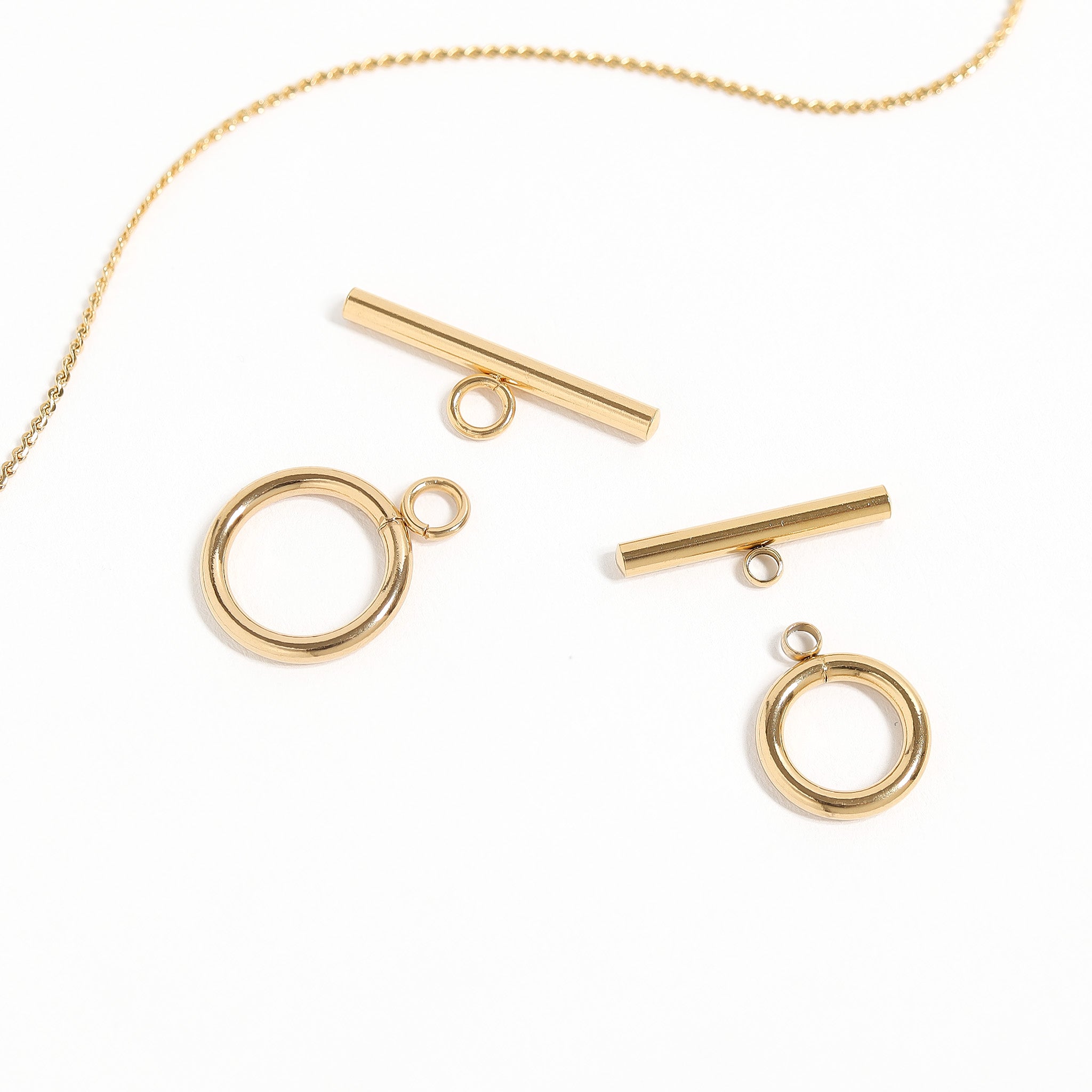 18K Gold PVD Stainless Steel Small Circle Toggle Clasp