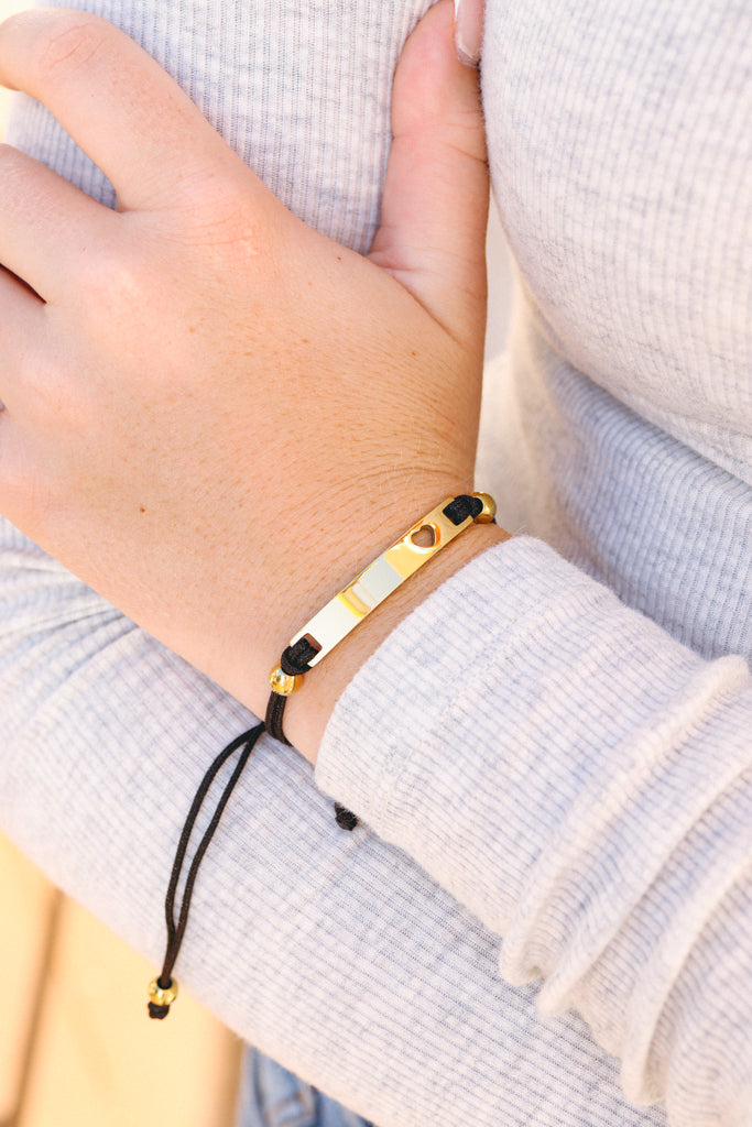 18K Gold PVD Stainless Steel Engravable Cutout Heart Friendship Curved Bar Bracelet