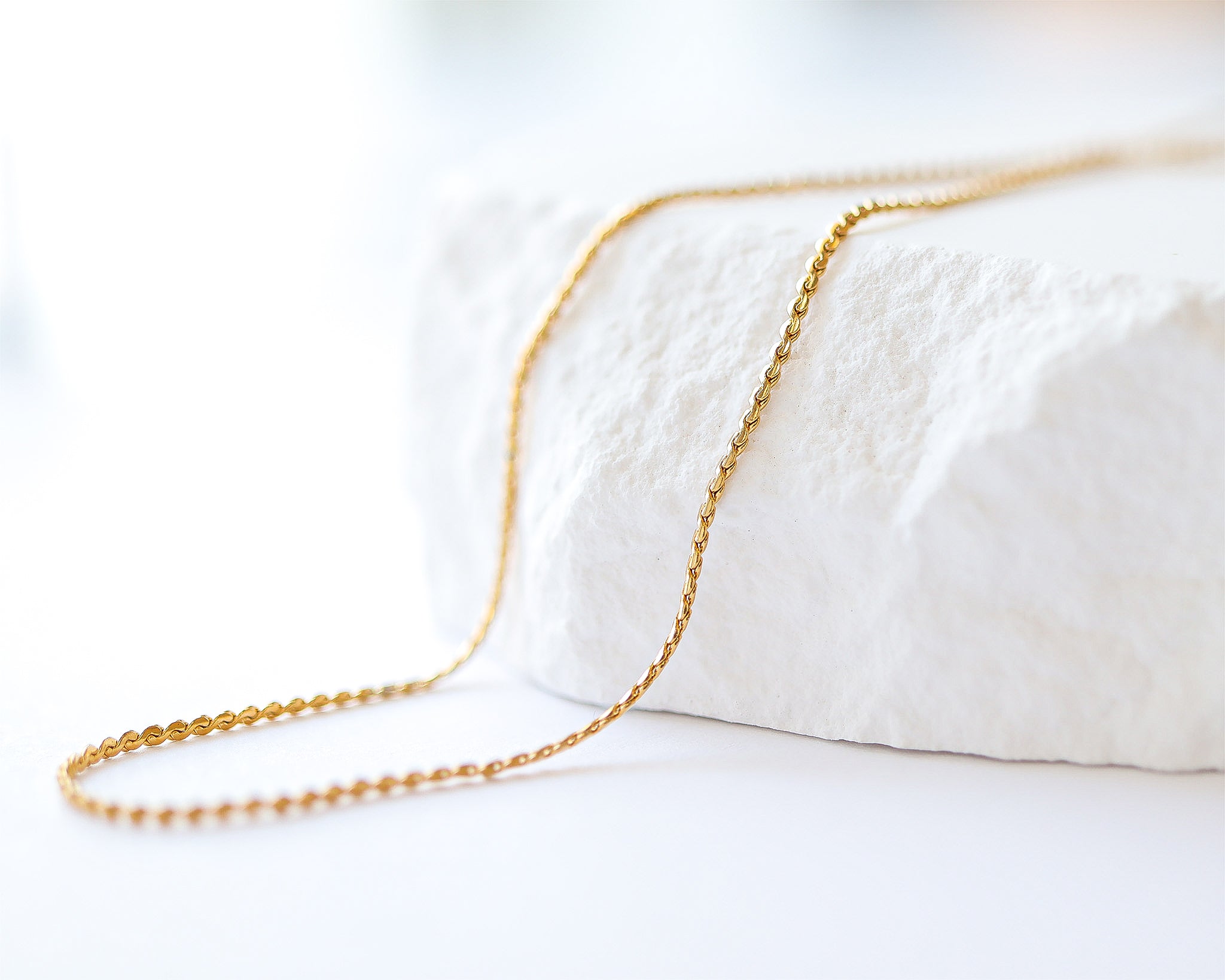18K Gold PVD Stainless Steel Serpentine Chain Necklace