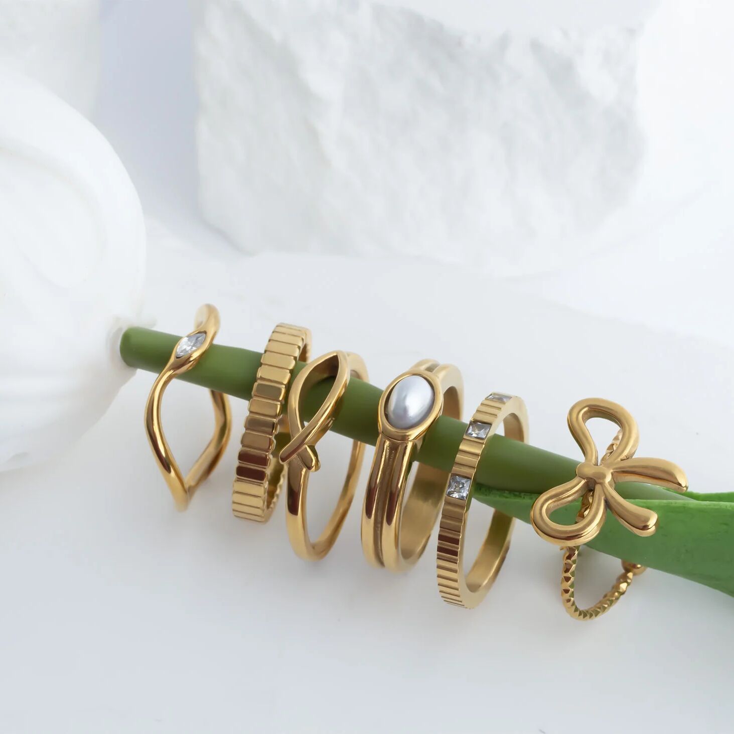 18K Gold PVD Stainless Steel Pearl Statement Ring