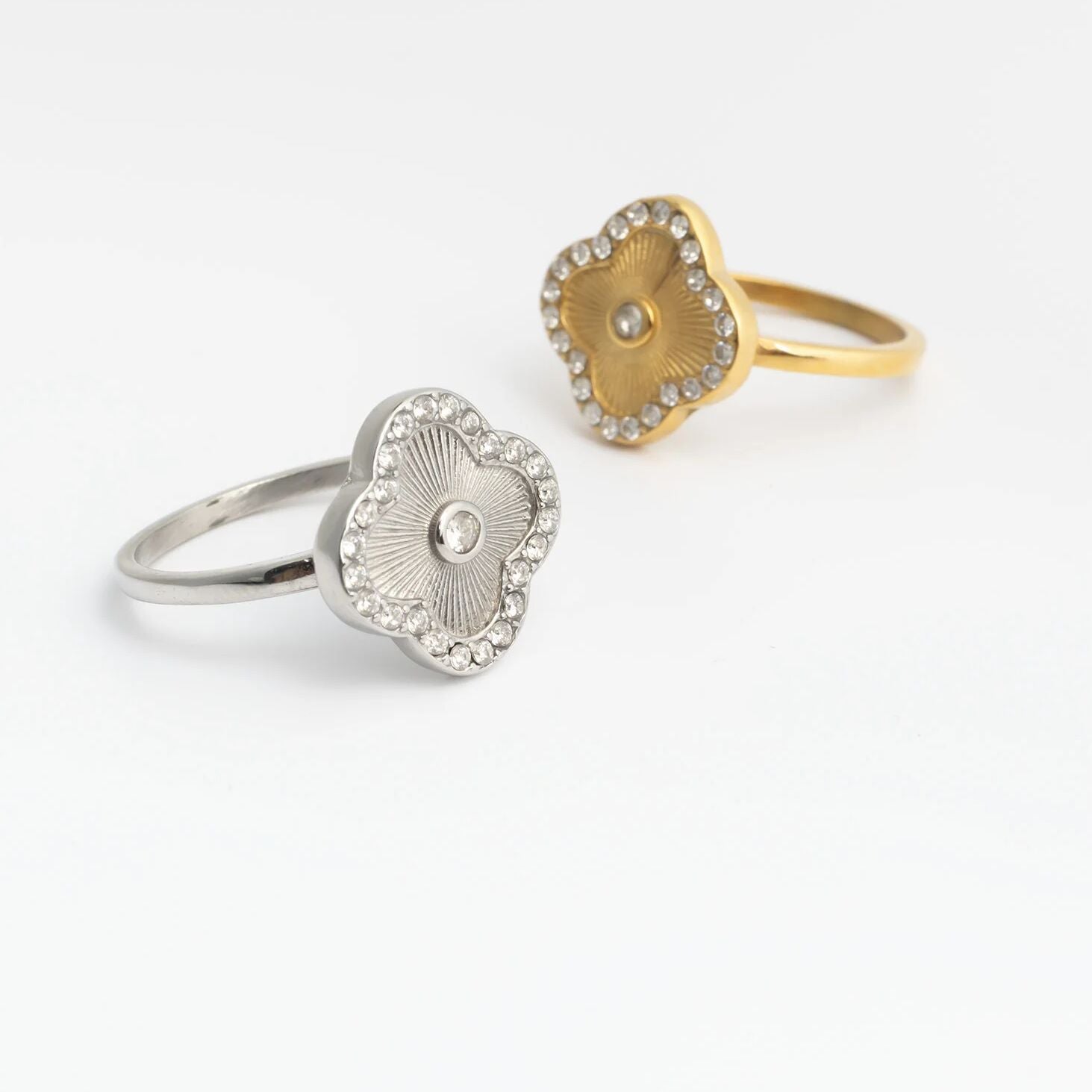 18K Gold PVD Stainless Steel Floral Motif Ring