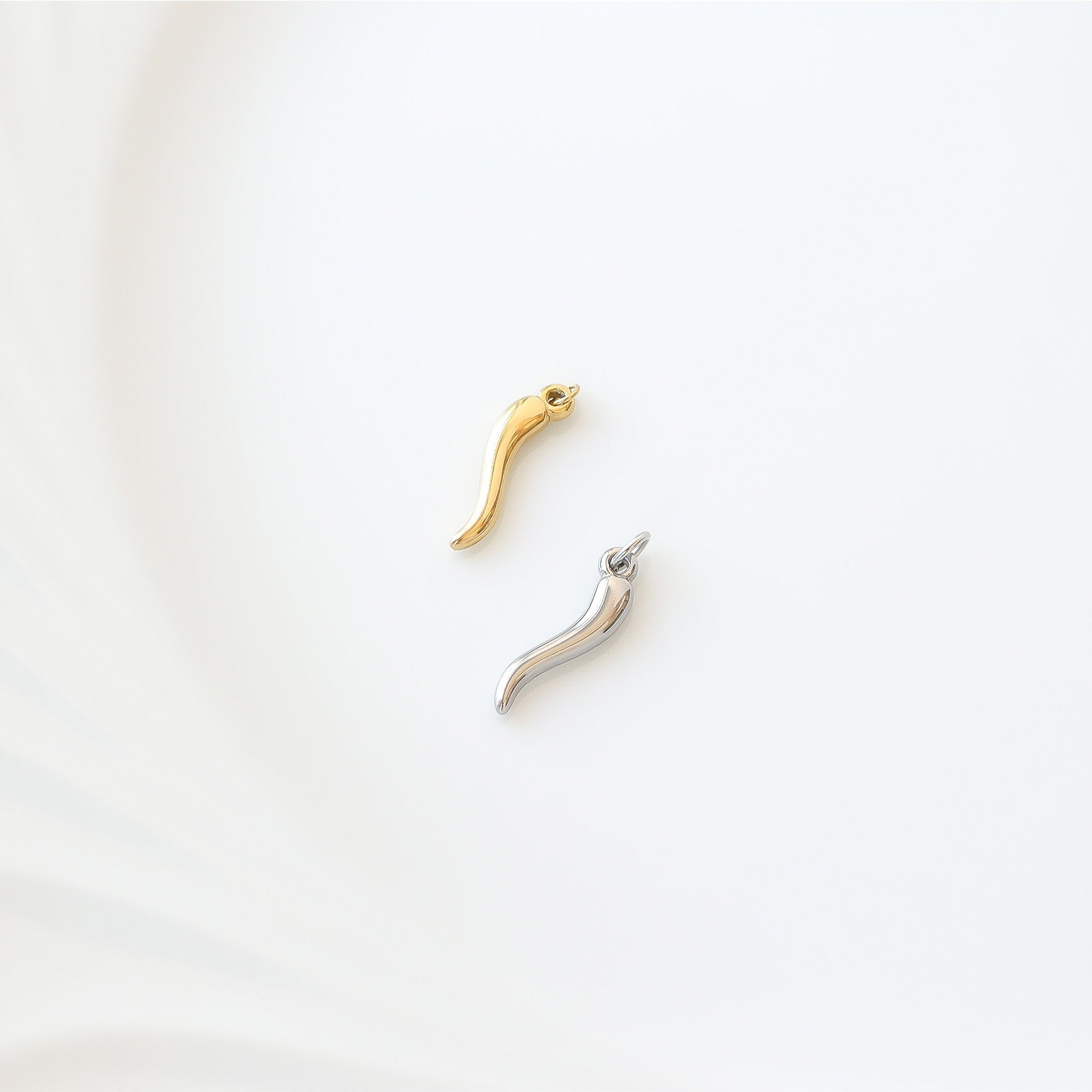 18K Gold PVD Stainless Steel Italian Horn Charm