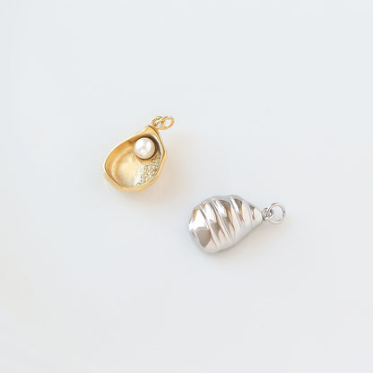 18K Gold PVD Stainless Steel Shell Charm with Pearl
