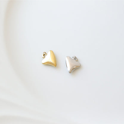 18K Gold PVD Stainless Steel Shark Tooth Charm