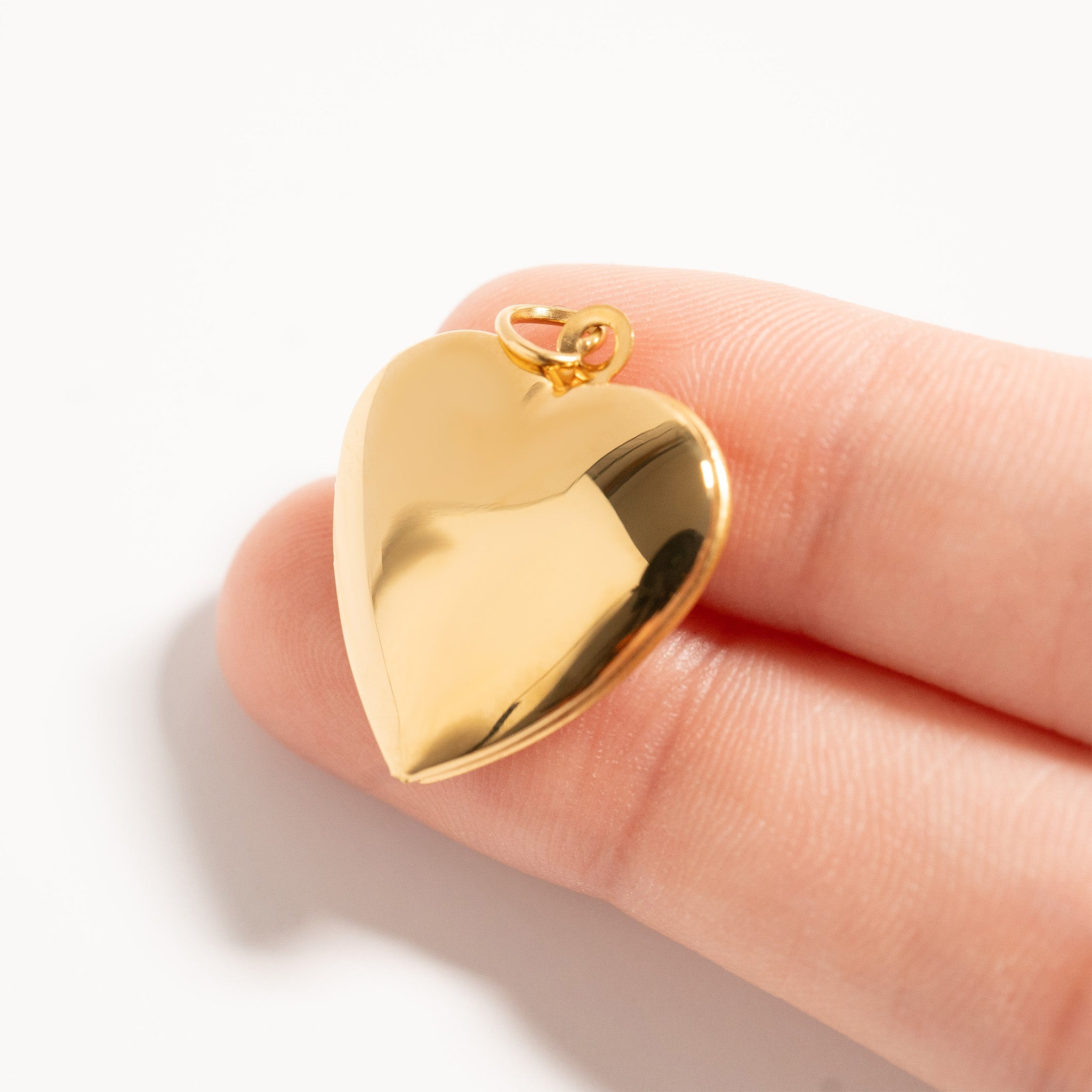 18K Gold PVD Stainless Steel Heart Locket