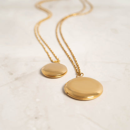 18K Gold PVD Stainless Steel Round Locket