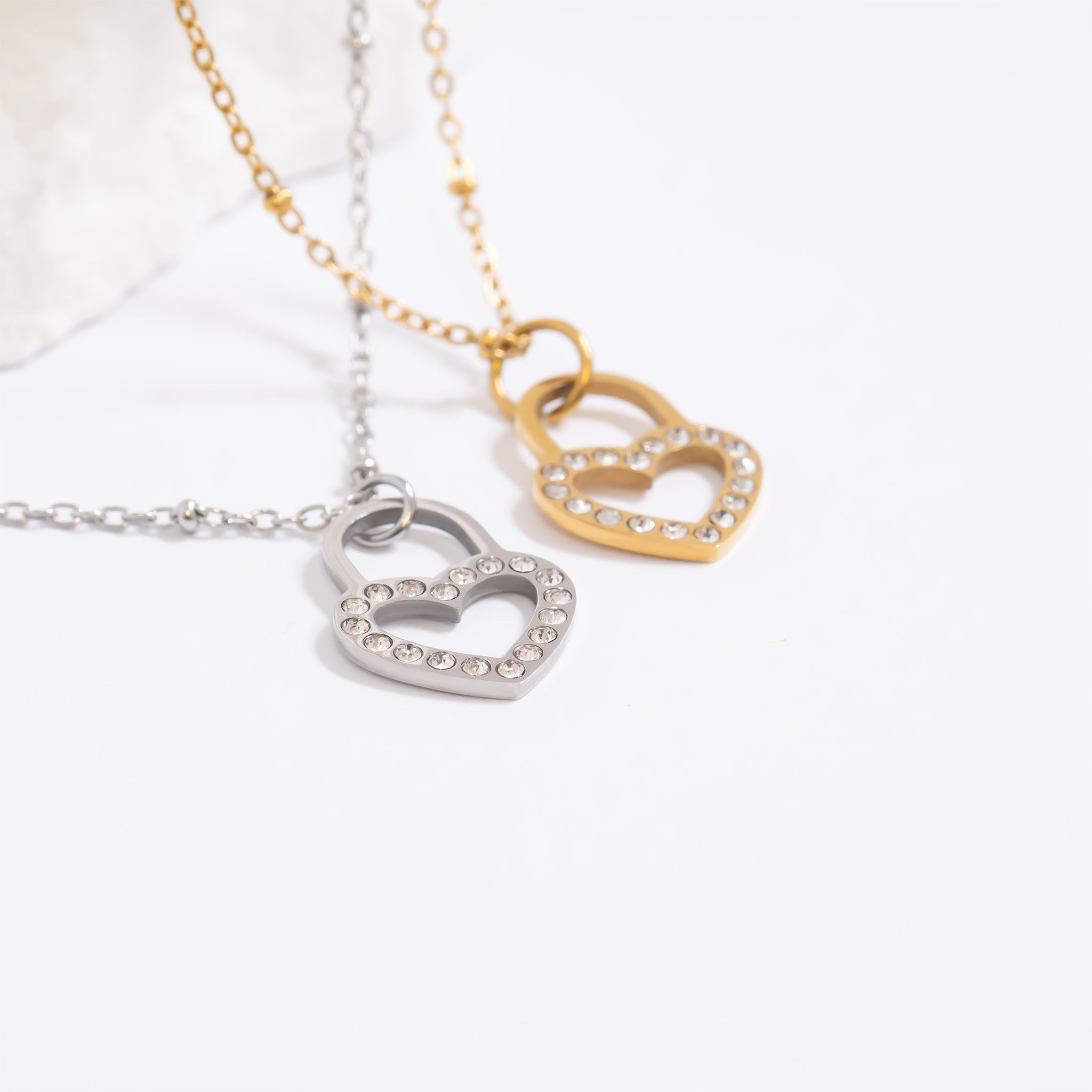 18K Gold PVD Stainless Steel Stone Heart Padlock