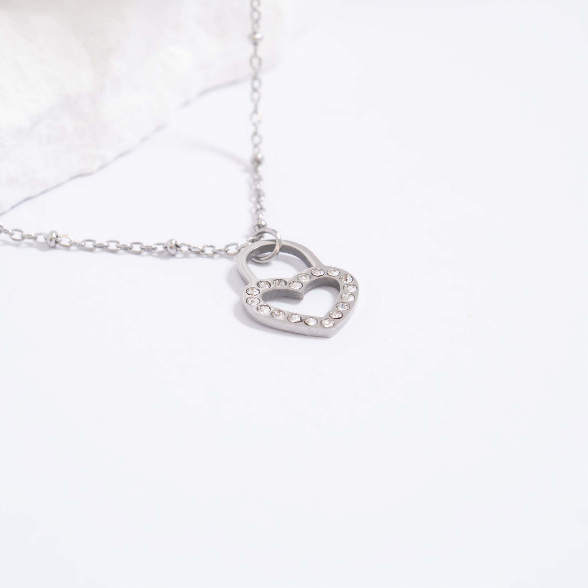 18K Gold PVD Stainless Steel Stone Heart Padlock
