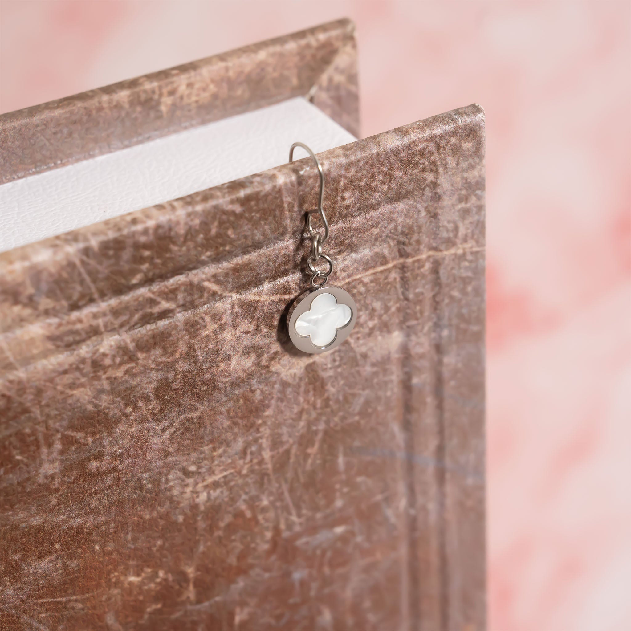 18K Gold PVD Stainless Pearl Floral Charm