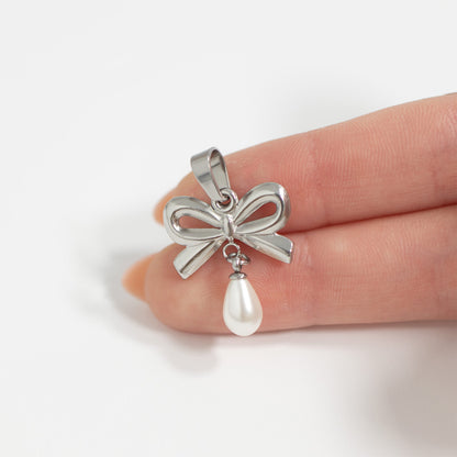 18K Gold PVD Stainless Steel Freshwater Pearl Bow Charm