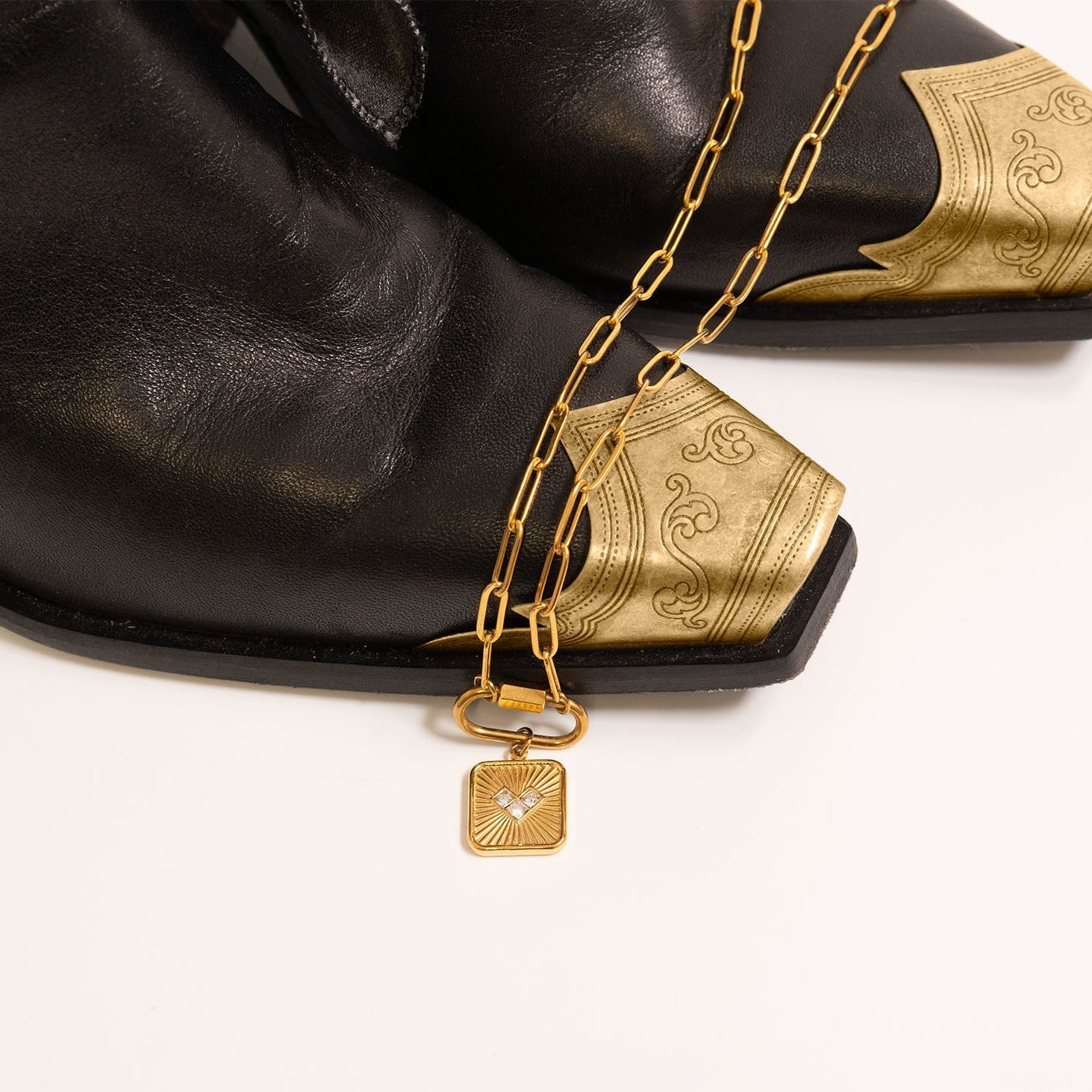 18K Gold PVD Stainless Steel Stone Heart Pendant