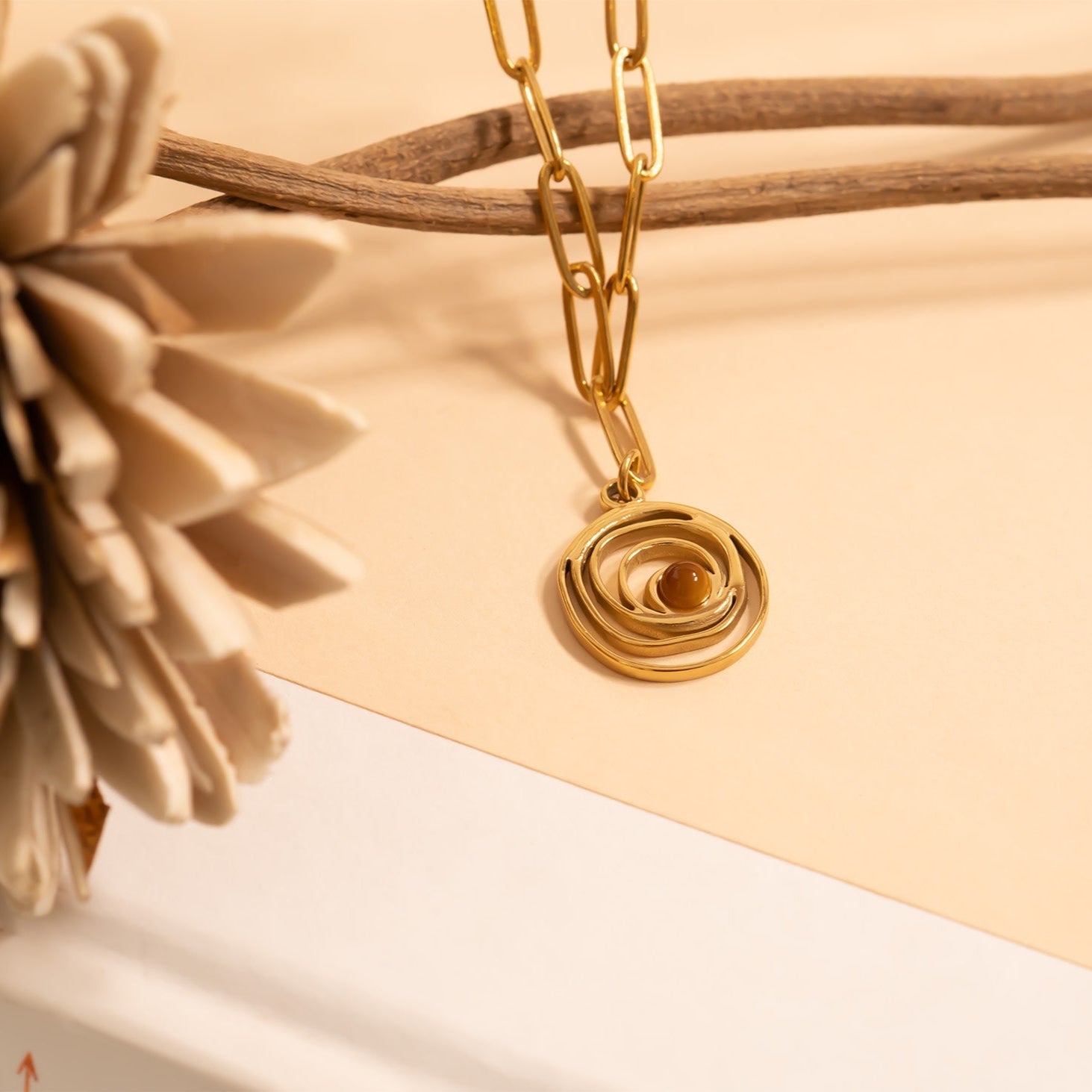 18K Gold PVD Stainless Steel Swirl Charm