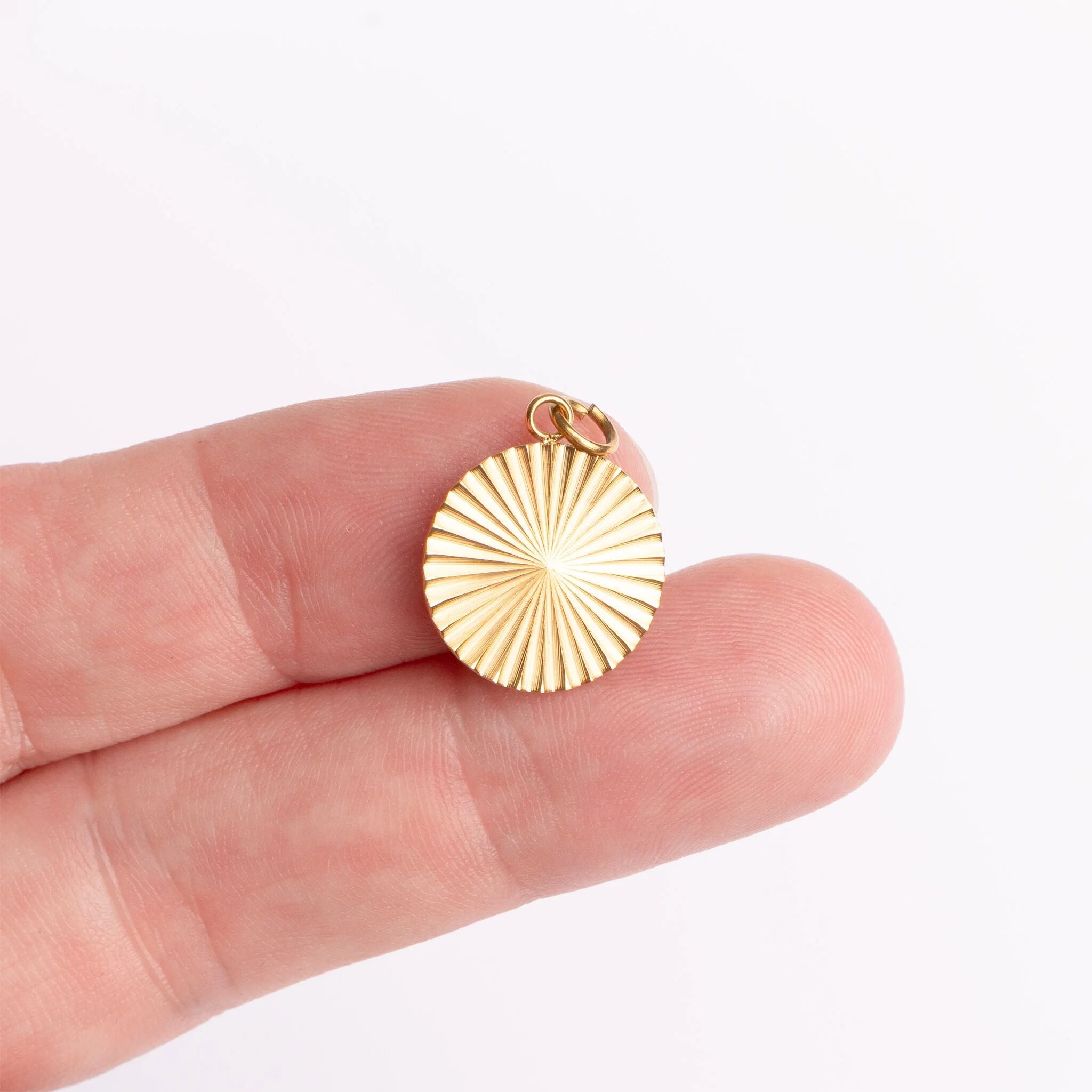 18K Gold PVD Stainless Steel Round Sunburst Charm