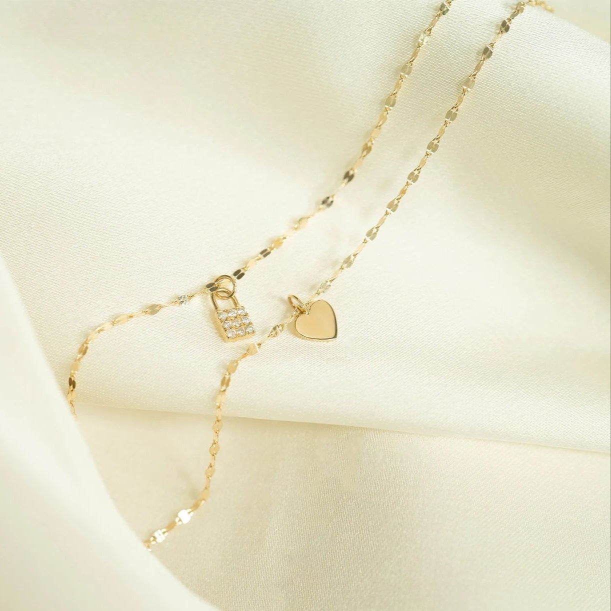 2.0 mm Lip Chain 14K Solid Gold Permanent Jewelry - By the Inch