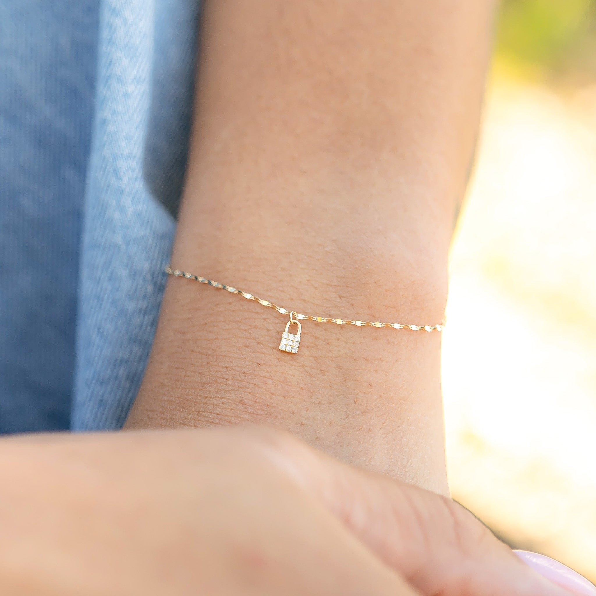 2.0 mm Lip Chain 14K Solid Gold Permanent Jewelry - By the Inch