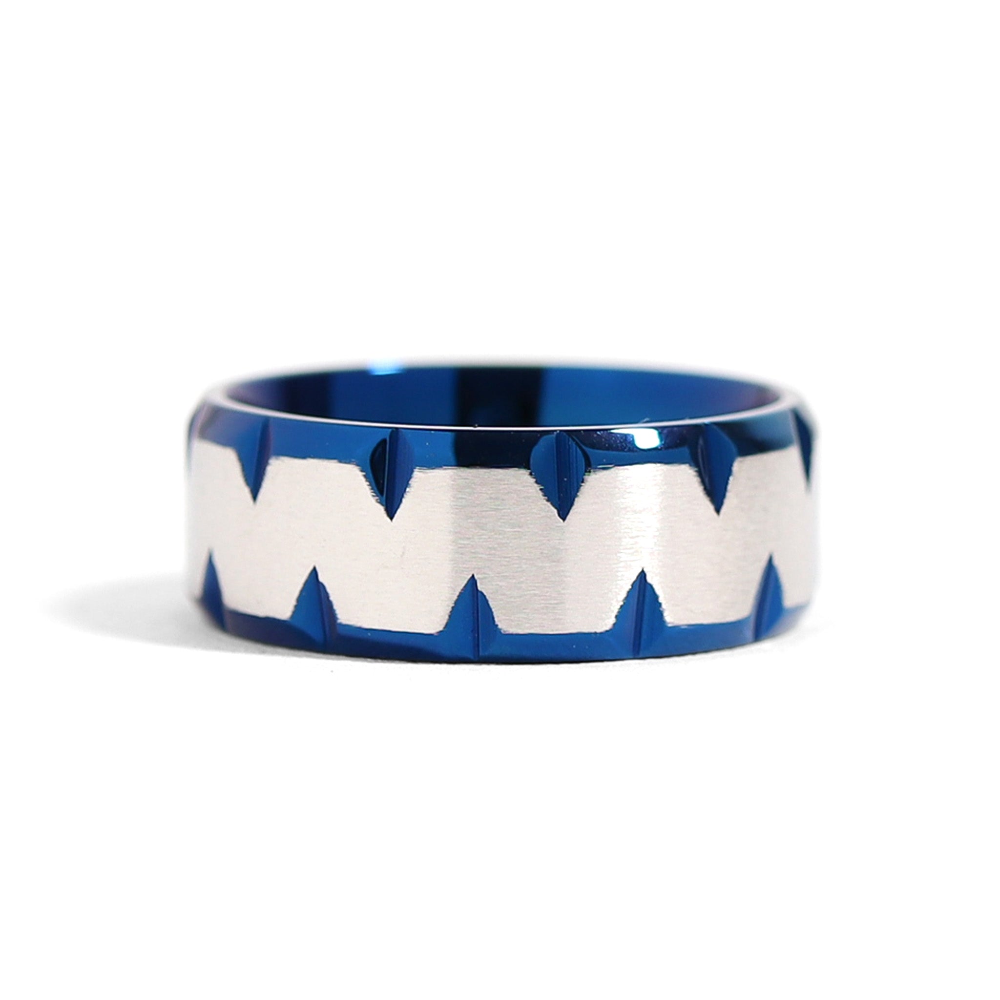 Blue Stainless Steel Zig Zag Center Ring