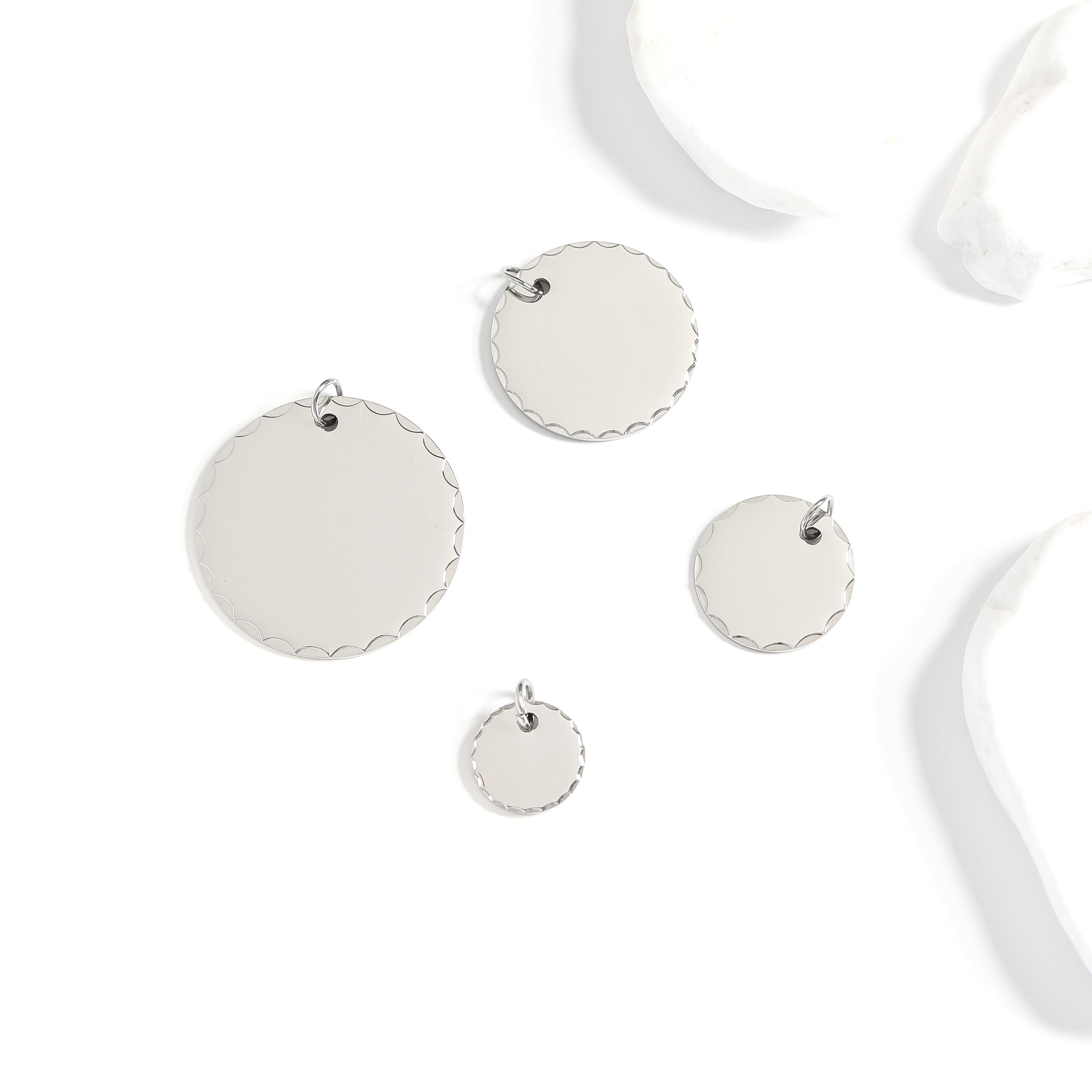 18K Gold PVD Stainless Steel Grooved Round Pendant