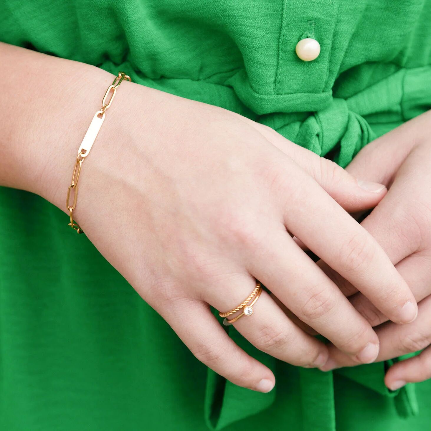 14K Gold Filled PLUS Engravable Paperclip Bar Bracelet