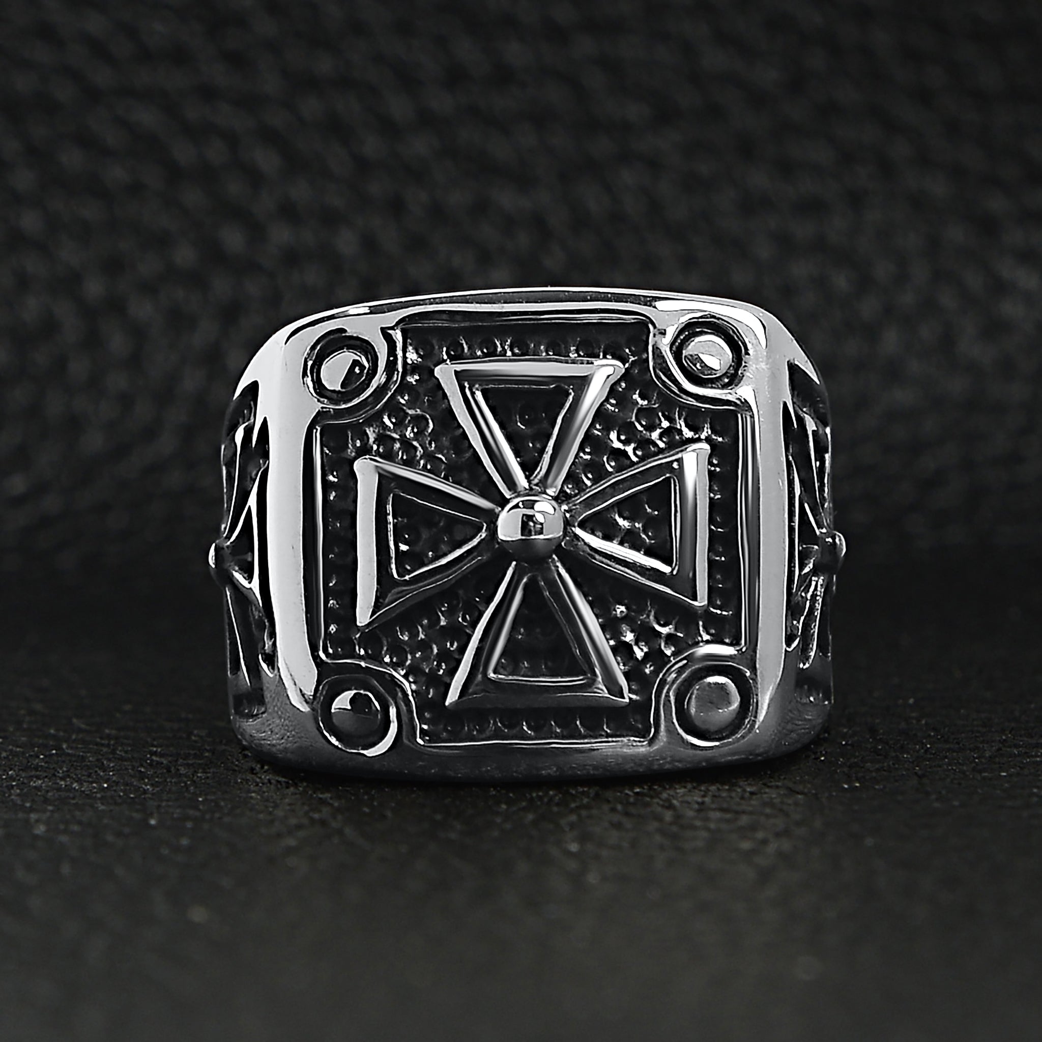 Stainless Steel Polished Maltese Cross Signet Ring