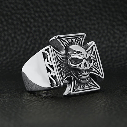 Stainless Steel Polished Skull Maltese Cross Ring