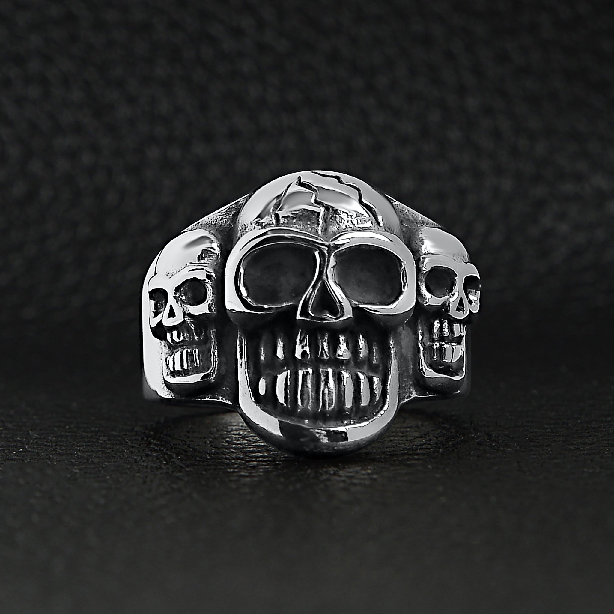 Stainless Steel Polished Cracked Triple Skulls Ring