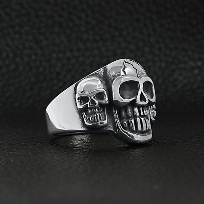 Stainless Steel Polished Cracked Triple Skulls Ring