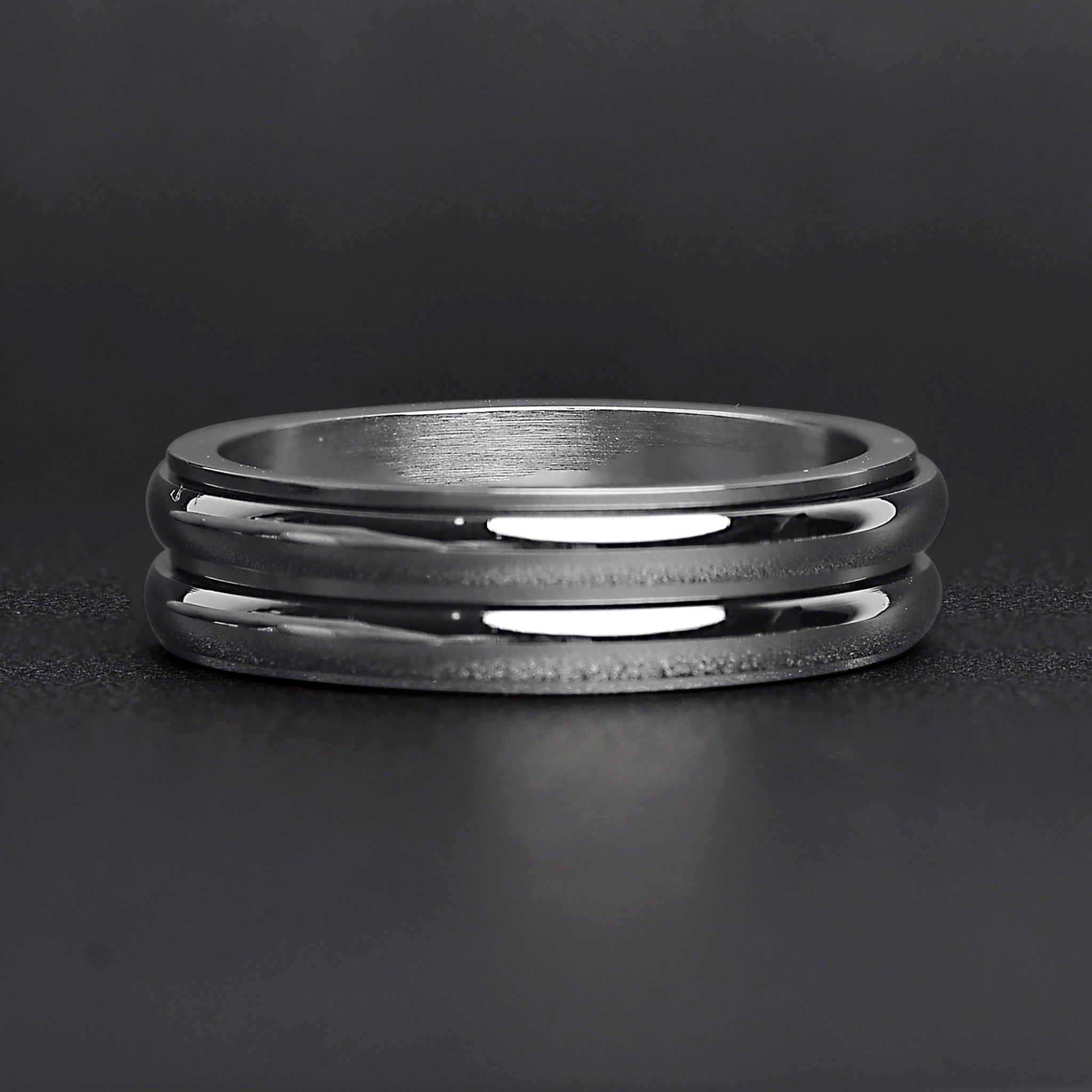 Highly Polished Stainless Steel Grooved Spinner Center Ring