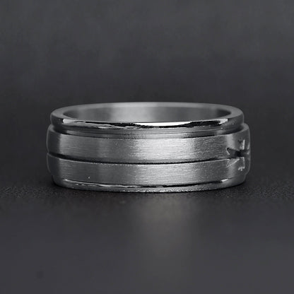 Stainless Steel Cutout Cross Spinner Ring