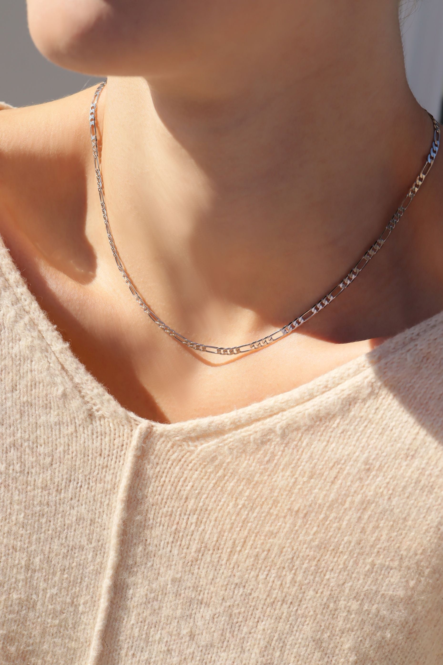 Sterling Silver Platinum Plated Diamond Cut Figaro Chain