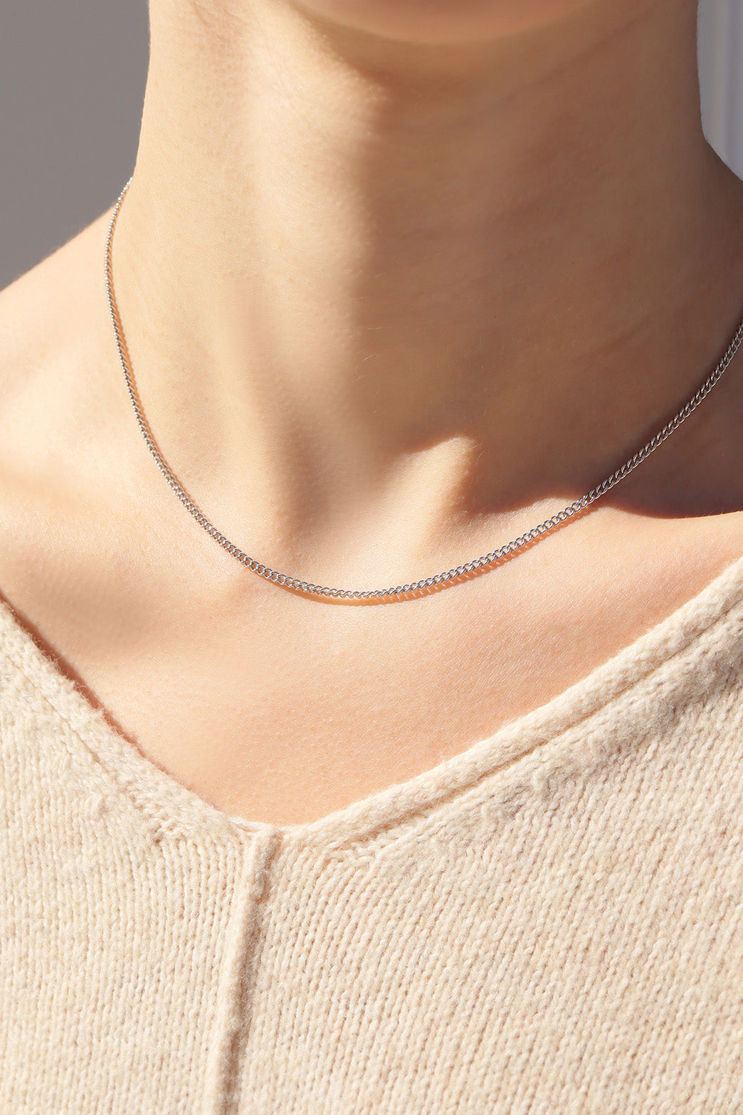 Sterling Silver Platinum Plated Diamond Cut Curb Chain