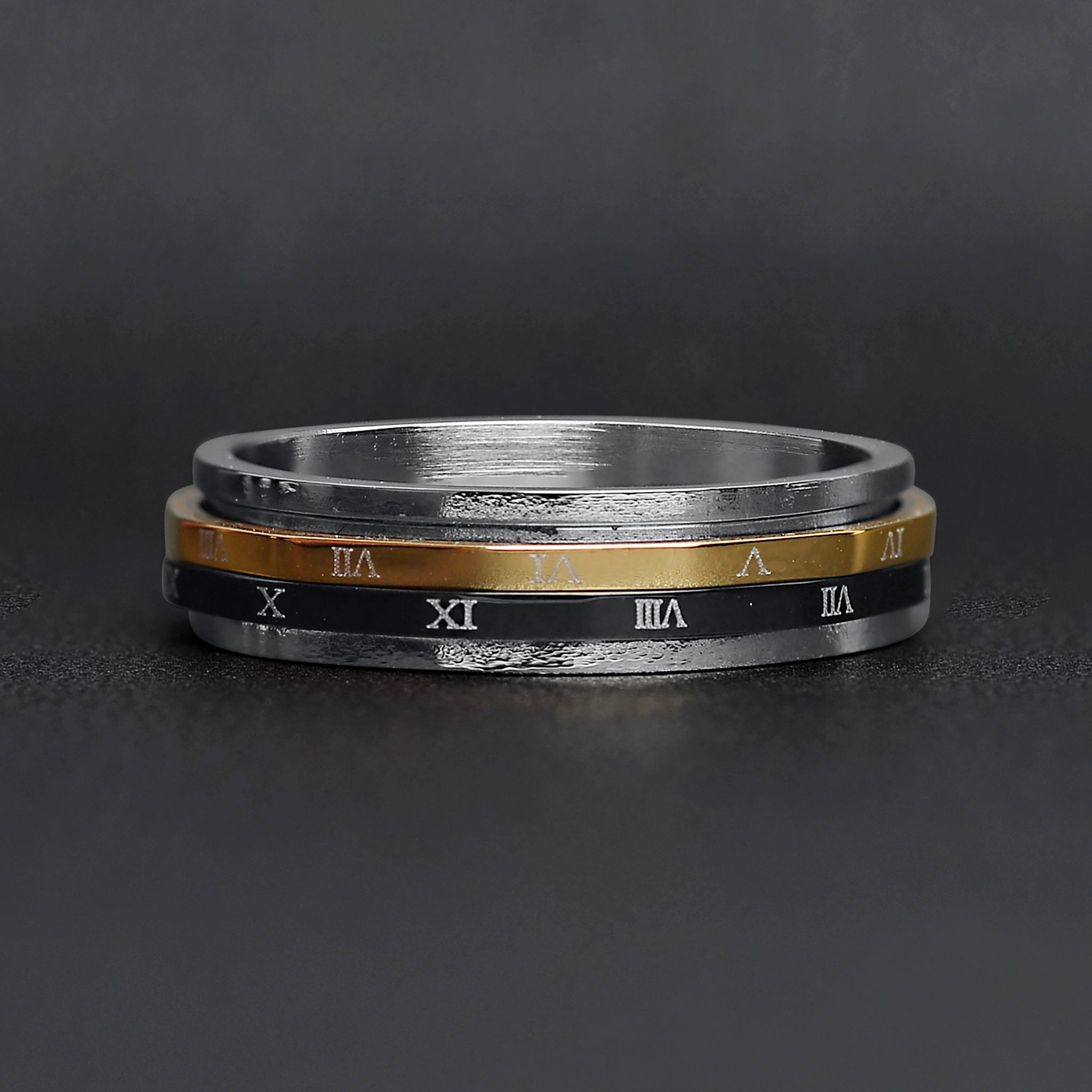 18K Gold PVD Stainless Steel & Black Roman Numerals Spinner Ring