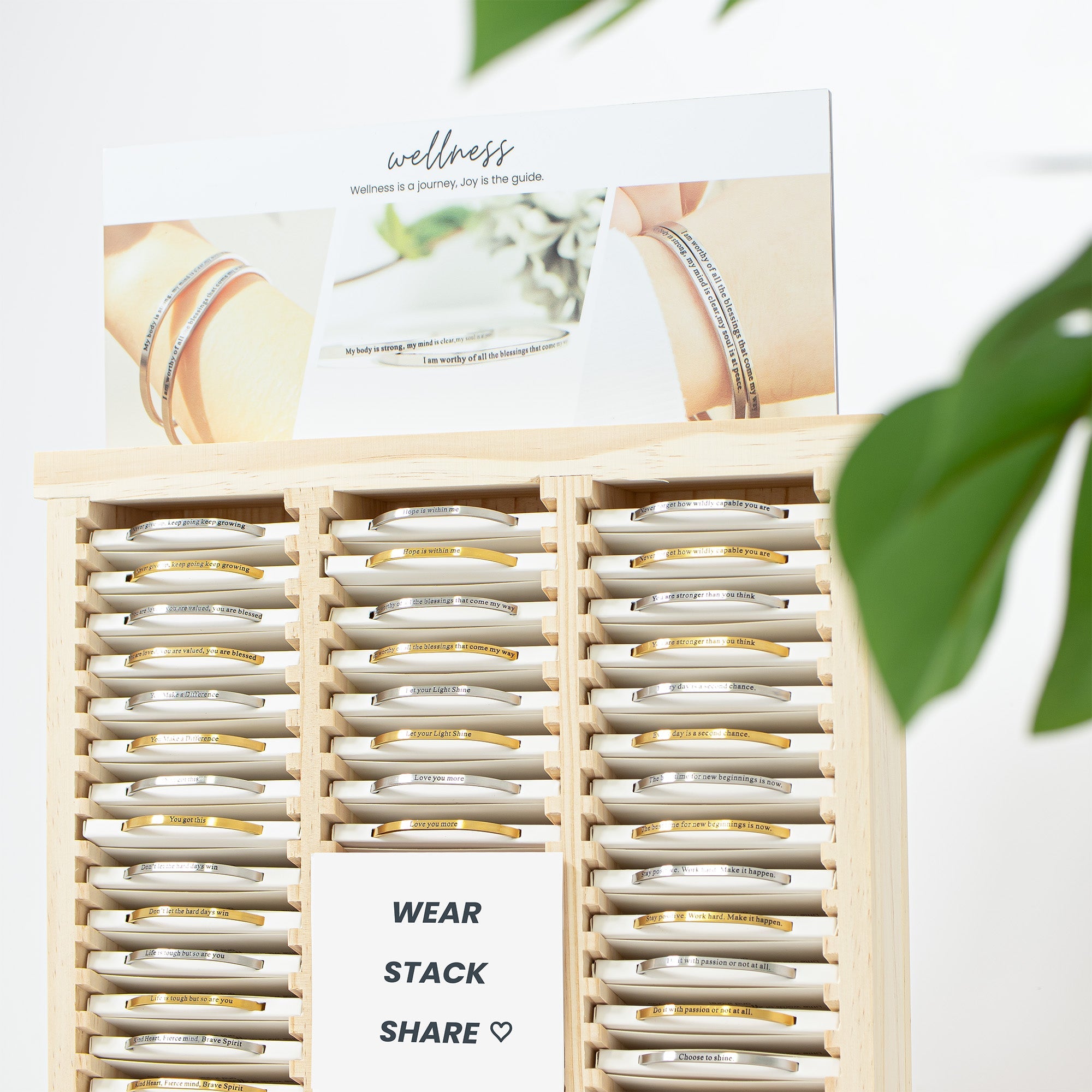 Callie Jewelry Display