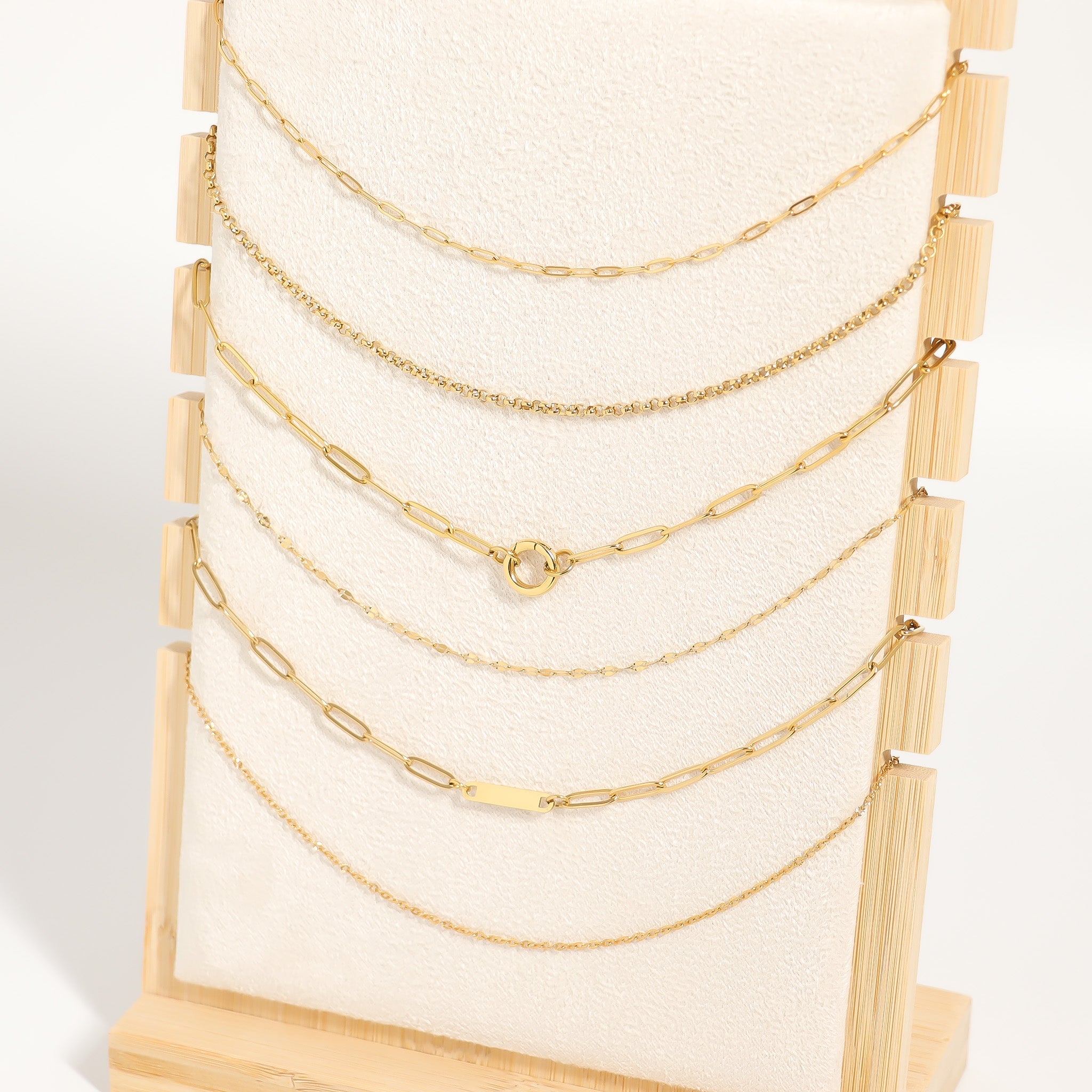 12 Unit Necklace Vertical Jewelry Display