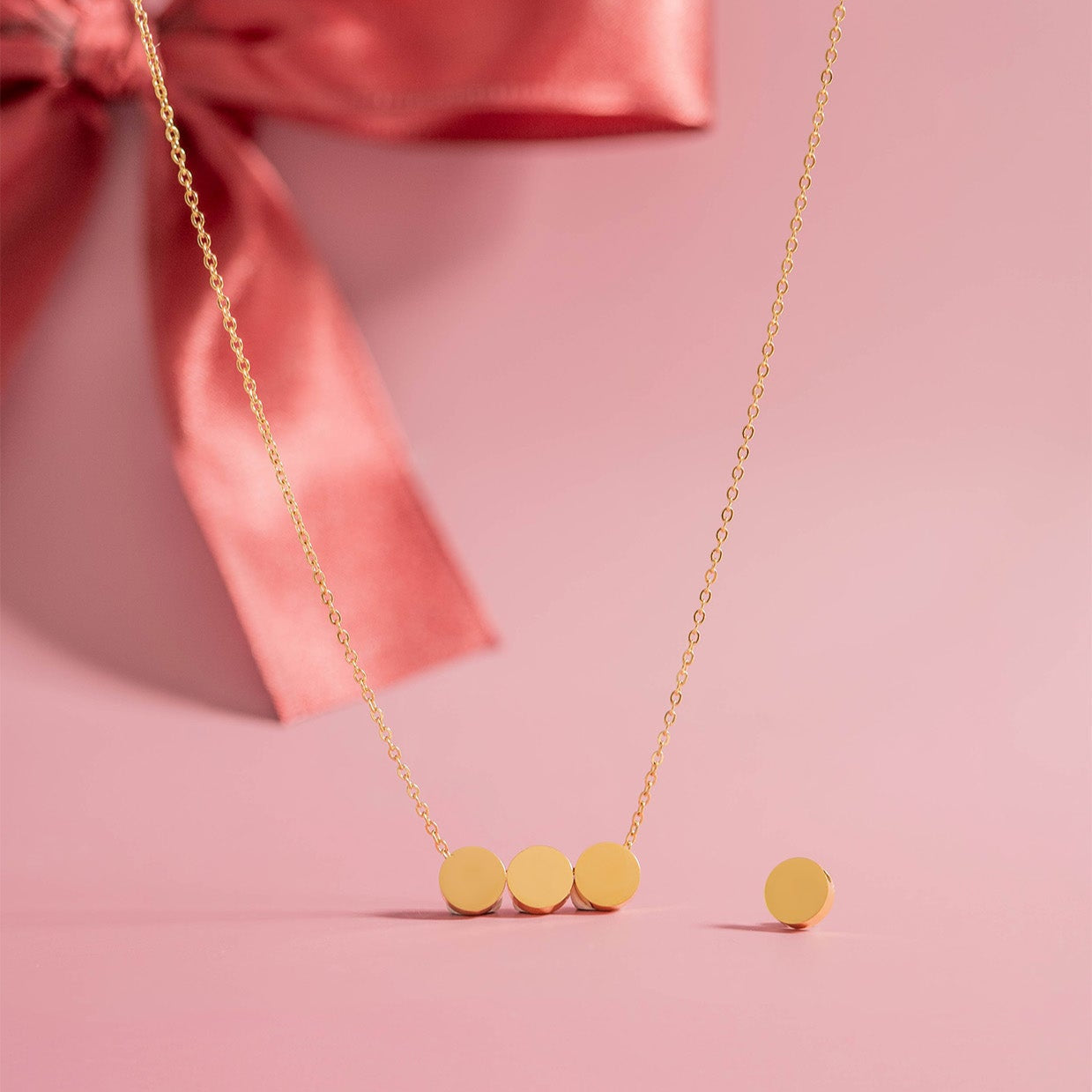 18K Gold PVD Stainless Steel Mini Circle Necklace