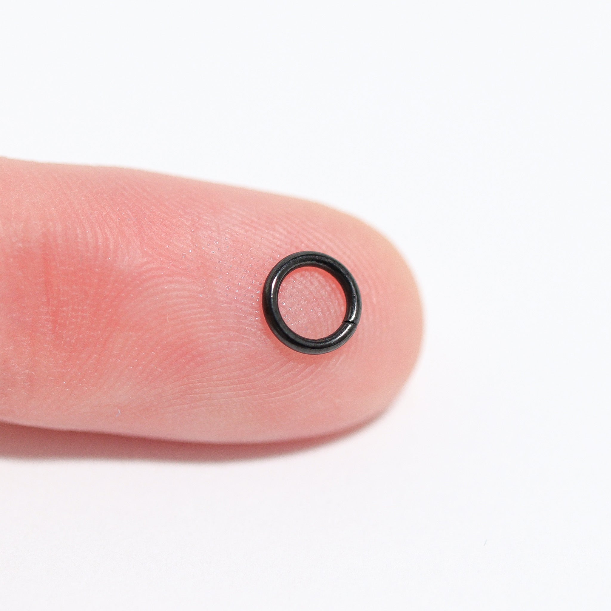 100 Pack Stainless Steel Black Open Jump Rings