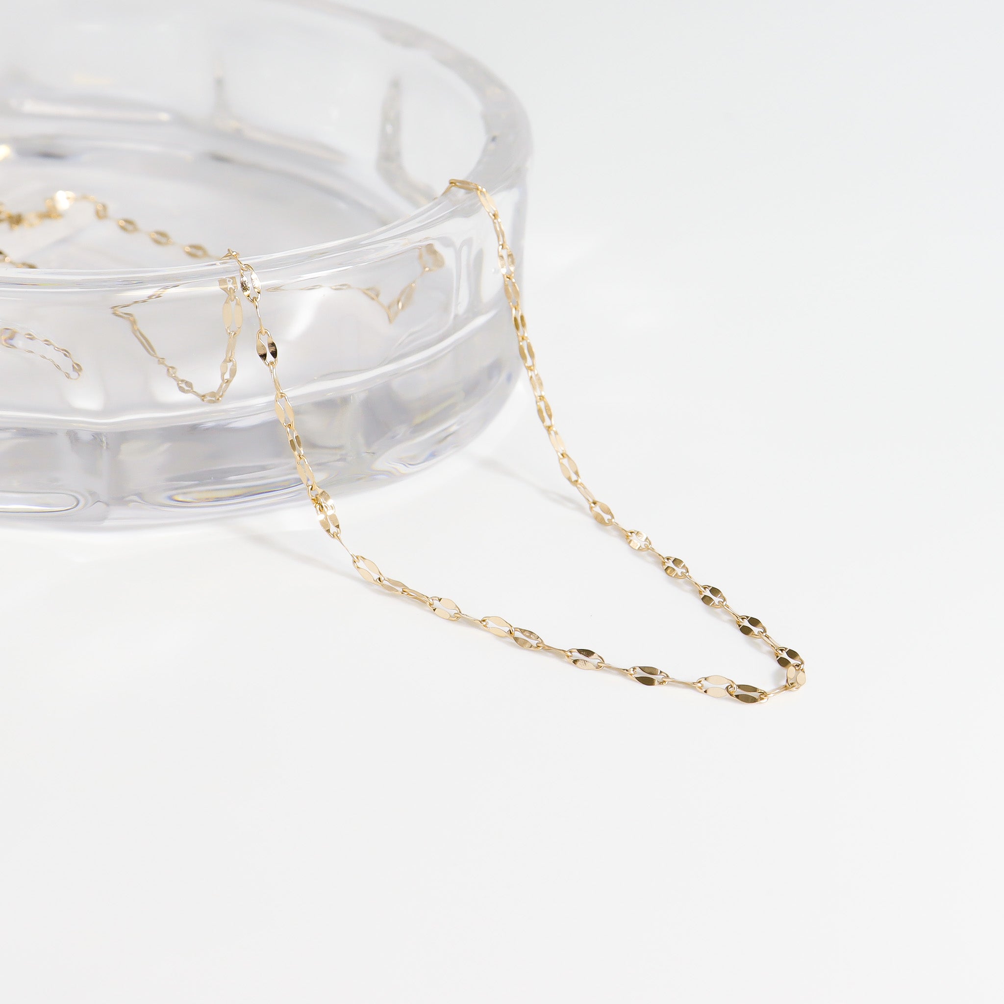 18K Gold PVD Stainless Steel Lip Chain Necklace