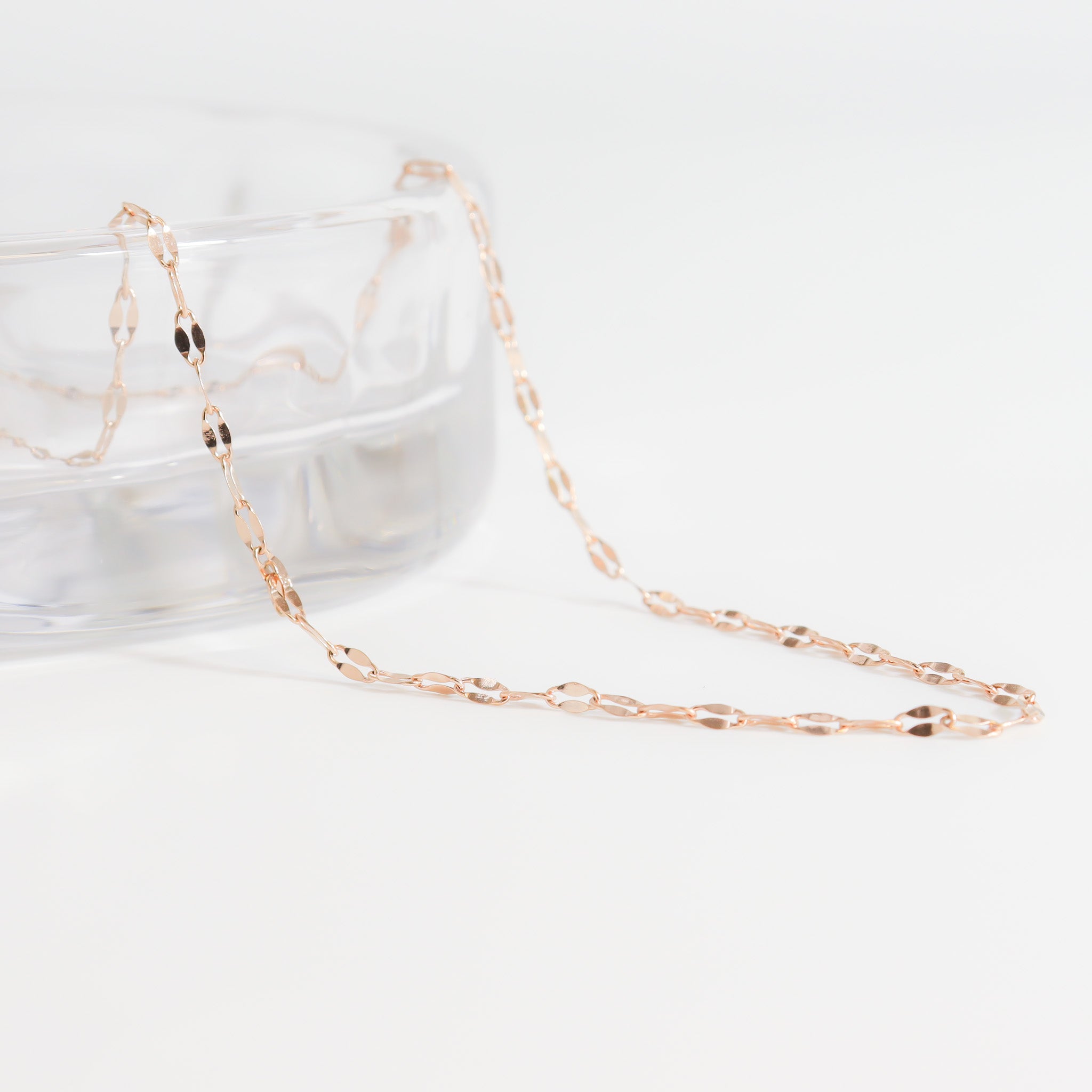 18K Gold PVD Stainless Steel Lip Chain Necklace