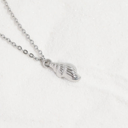 18K Gold PVD Stainless Steel Seashell Charm
