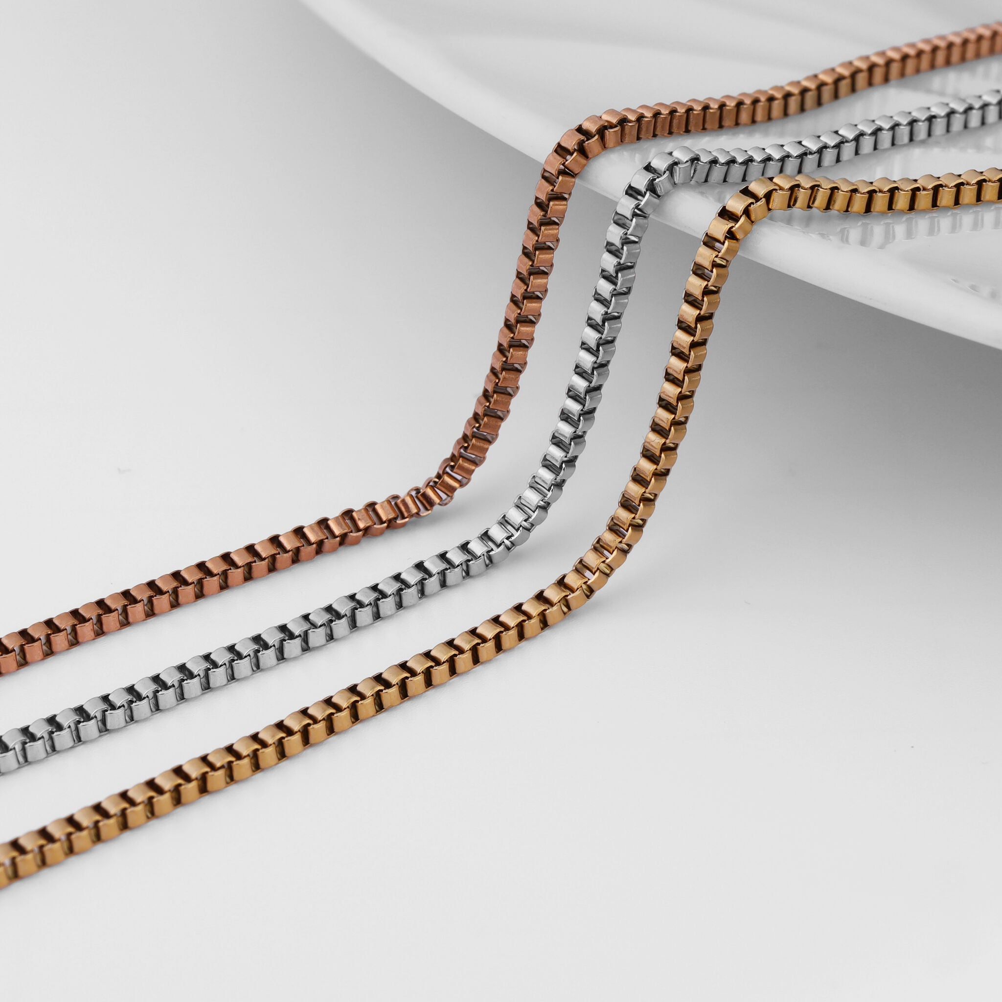 2mm 18K Gold PVD Stainless Steel Box Permanent Jewelry Chain By The Foot