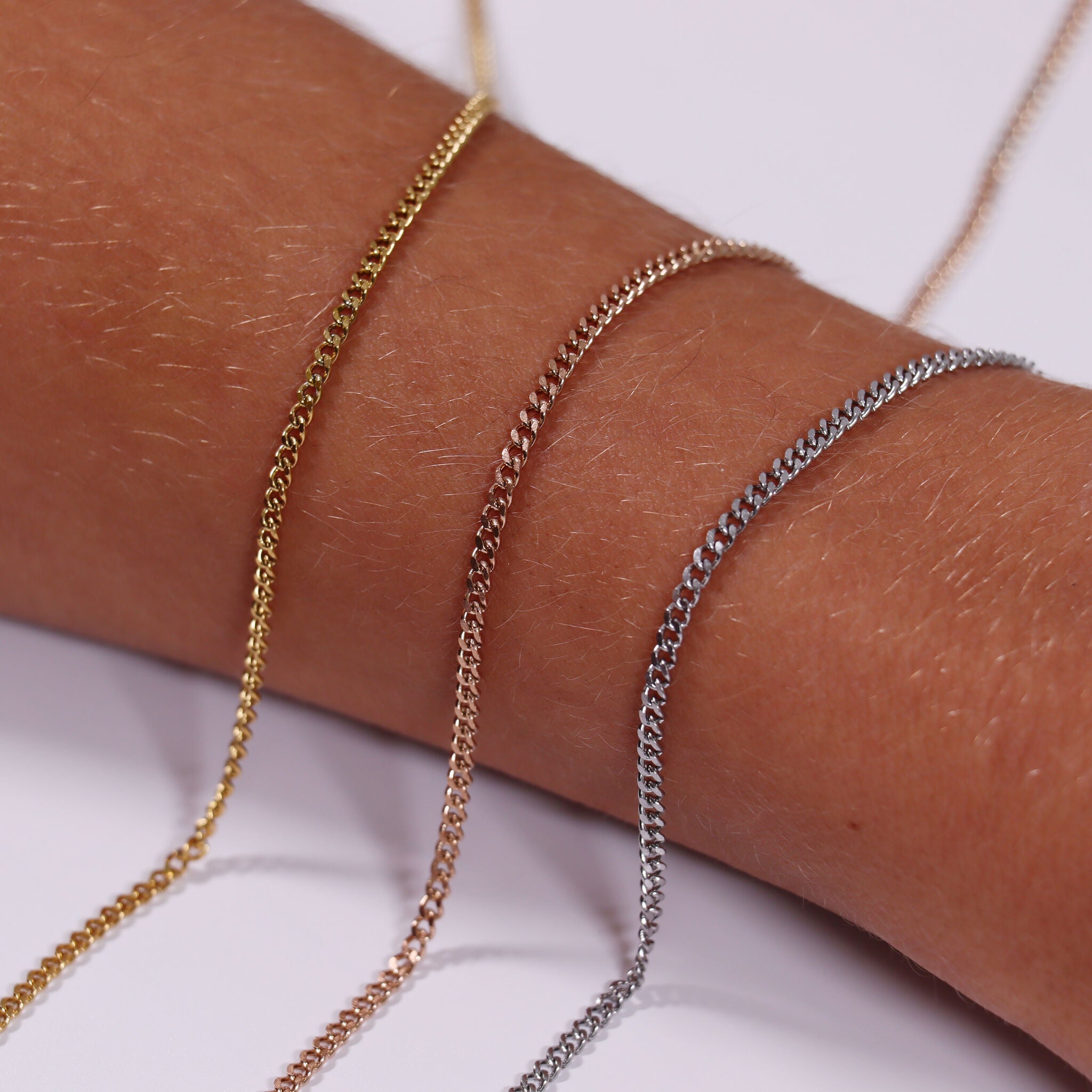 2.5mm 18K Gold PVD Stainless Steel Diamond Cut Curb Permanent Jewelry Chain By The Foot