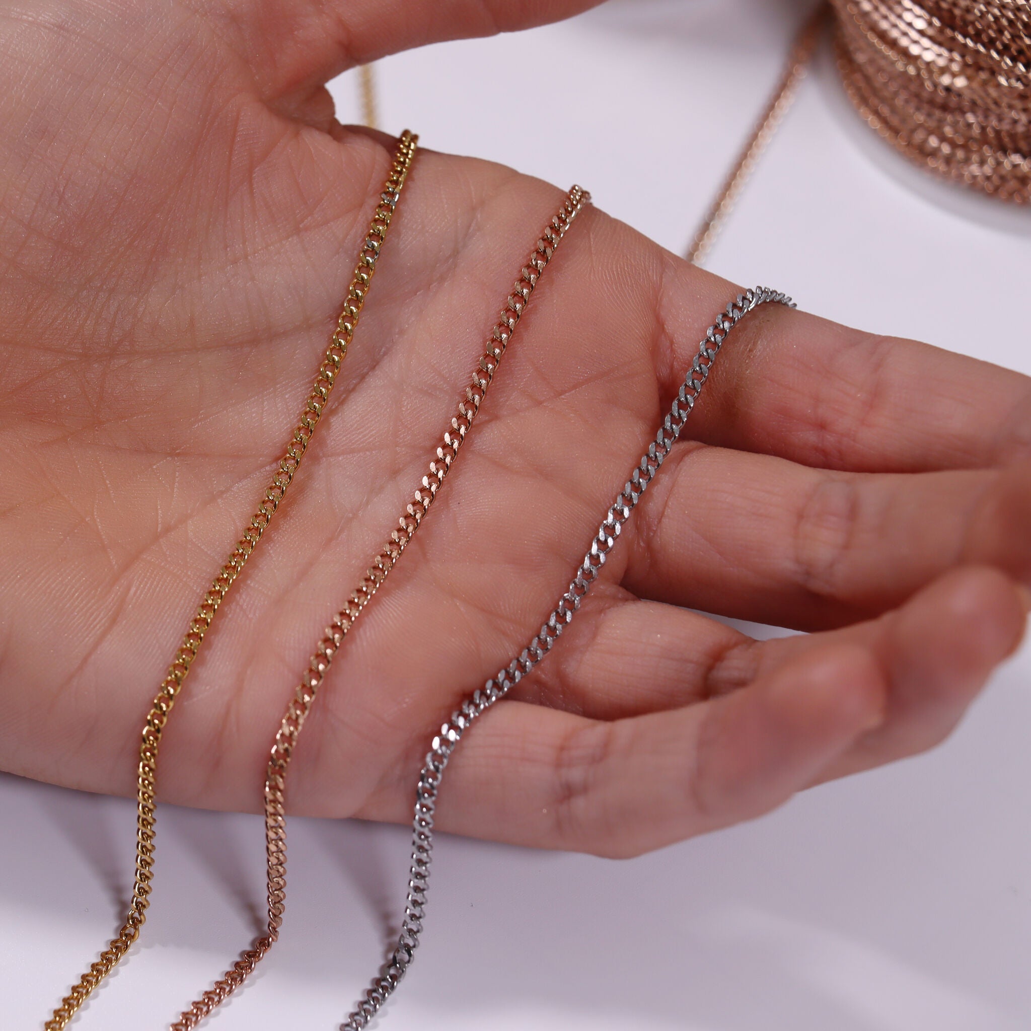 2.5mm 18K Gold PVD Stainless Steel Diamond Cut Curb Permanent Jewelry Chain By The Foot
